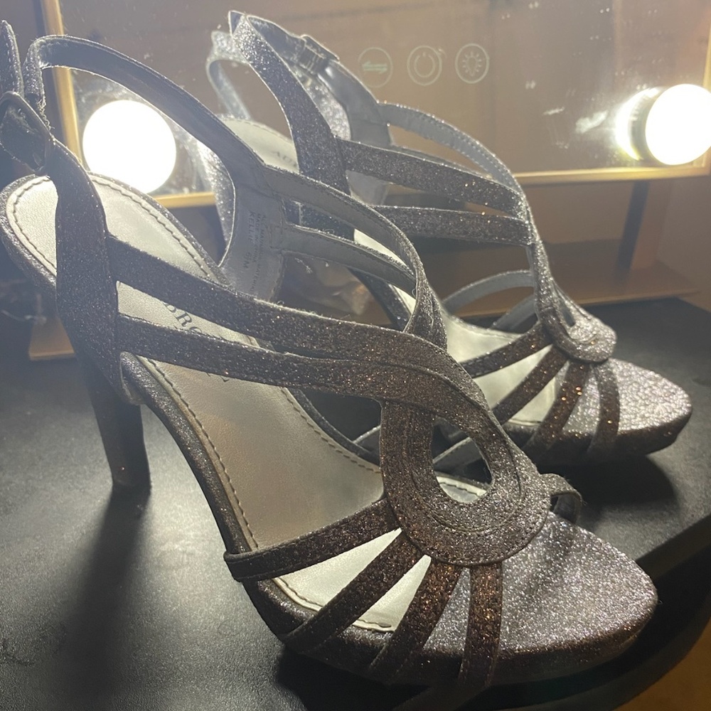 Sparkly Grey heels!! (Audrey Brooke)